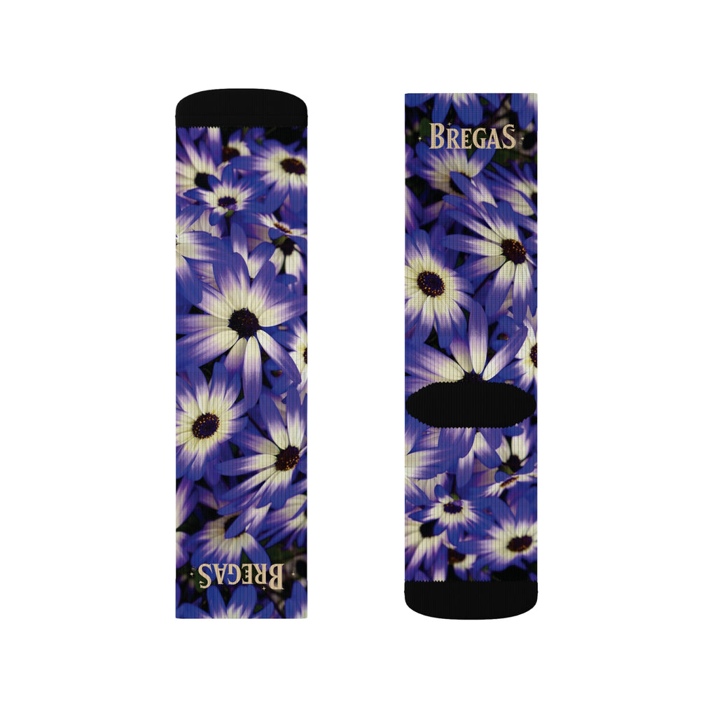 Socks, purple flowers, non dating style